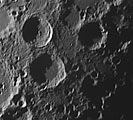Kraterlandschaft nahe am Terminator