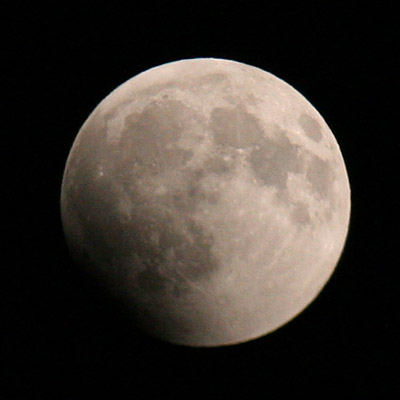Moon at 19:35 UT