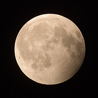 Moon at 22:50 UT