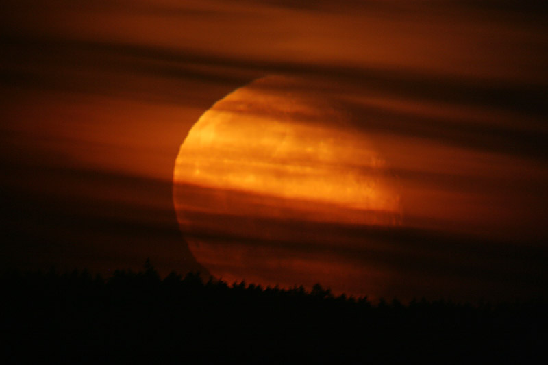 Mondaufgang 18. Oktober 2008 um 18:07 UT