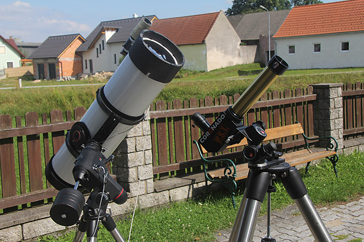 Newton und Coronado PST
