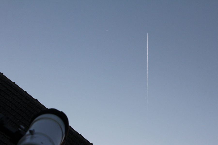 Begegnung von Mond und Aldebaran am 21. April 2015
