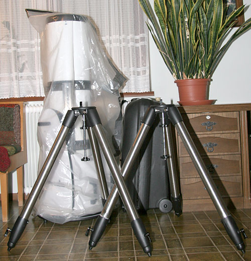 Two tripods for the EQ6