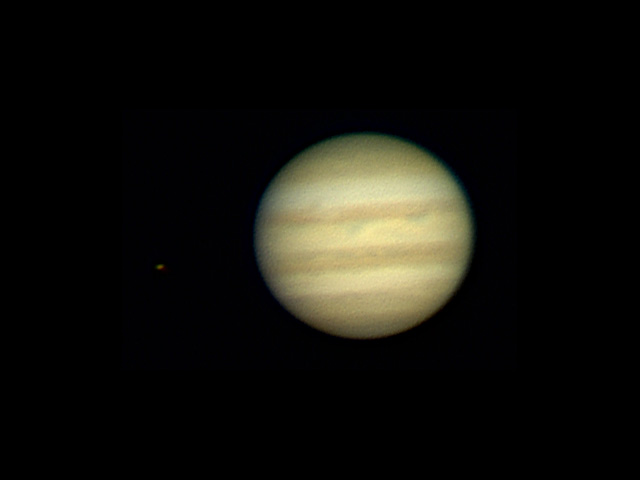 Jupiter mit Mond Io am 08. April 2004